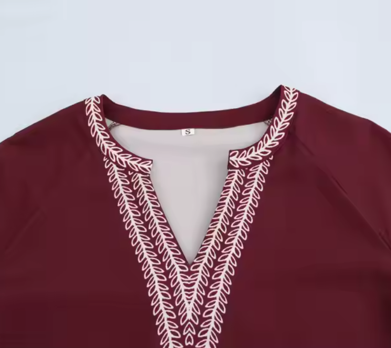بلوزة صيفية لون برغندي