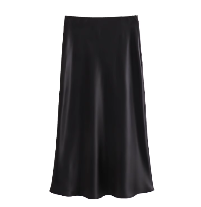 تنورة ستان بمغيط داخلي عند الخصر متوفرة بلونين