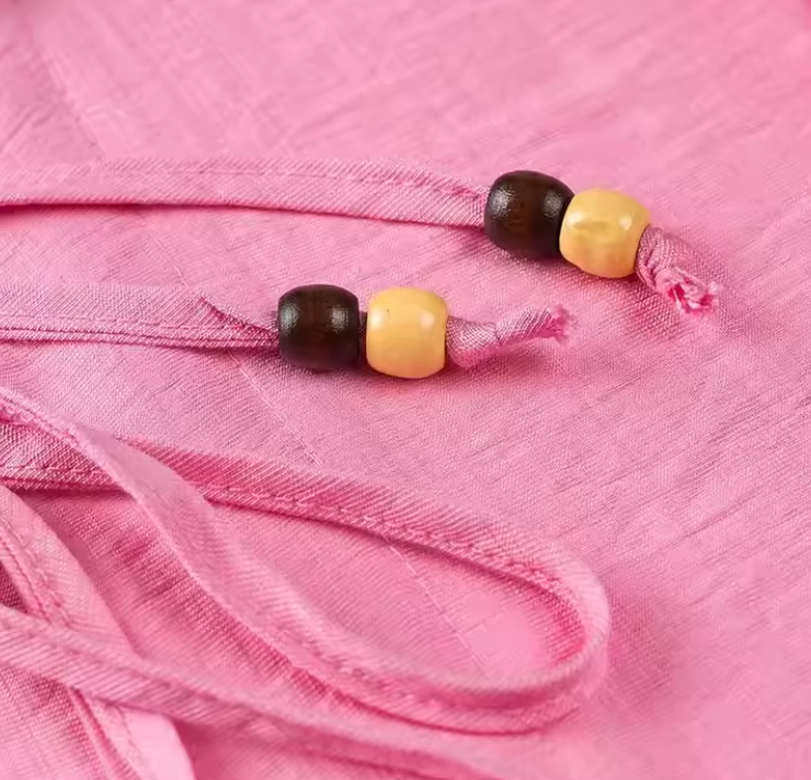 طقم قطعتين قميص بربطة وبنطلون متوفر بلونين