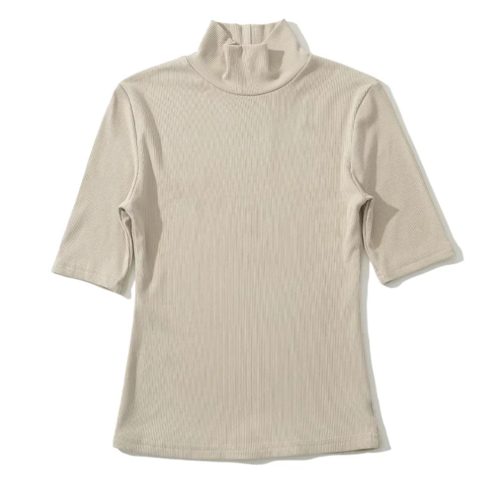 بلوز قد الجسم خفيفة تحت الملابس