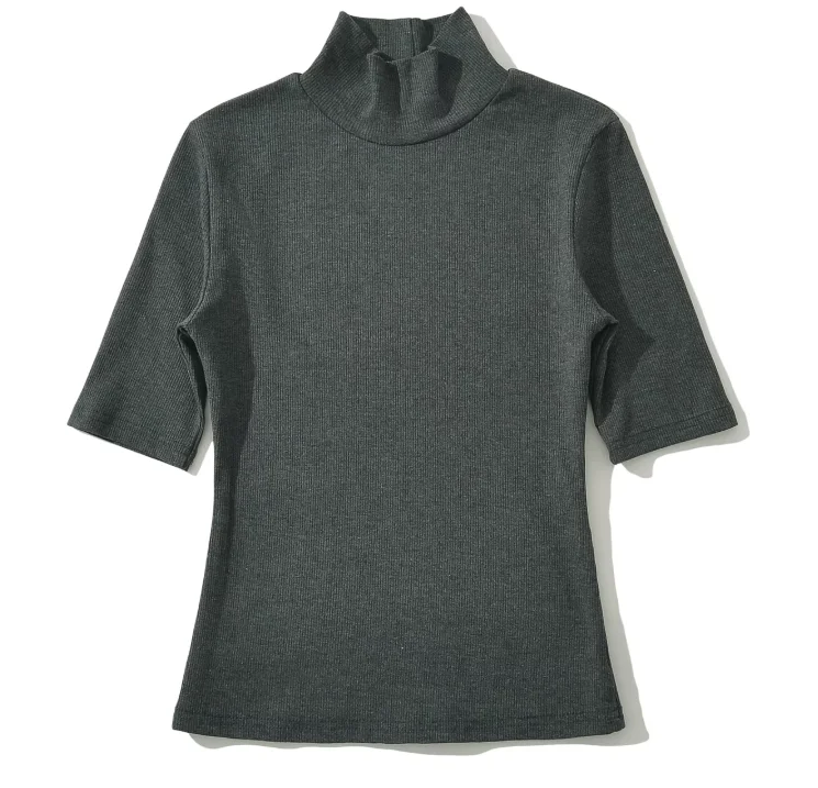 بلوز قد الجسم خفيفة تحت الملابس