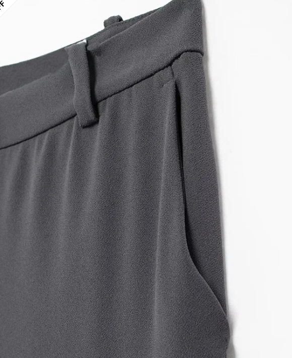 طقم رمادي غامق قطعتين جدا ثقيل ومميز