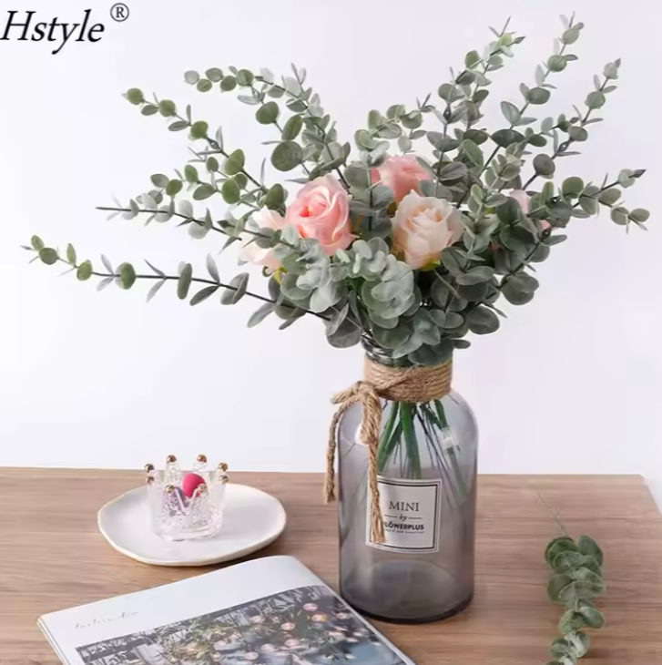 عروق ورد أخضر بشكلين مختلفين