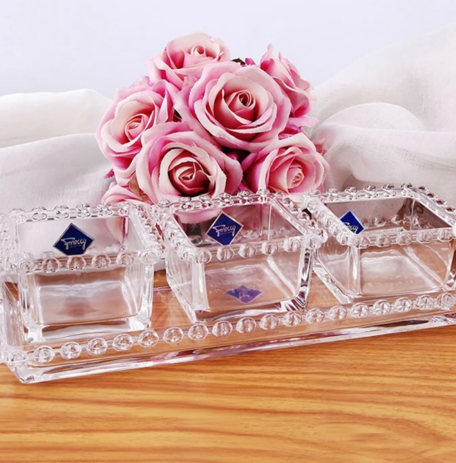 طقم زجاج ثقيل 4قطع طول 30سم بعرض 10سم