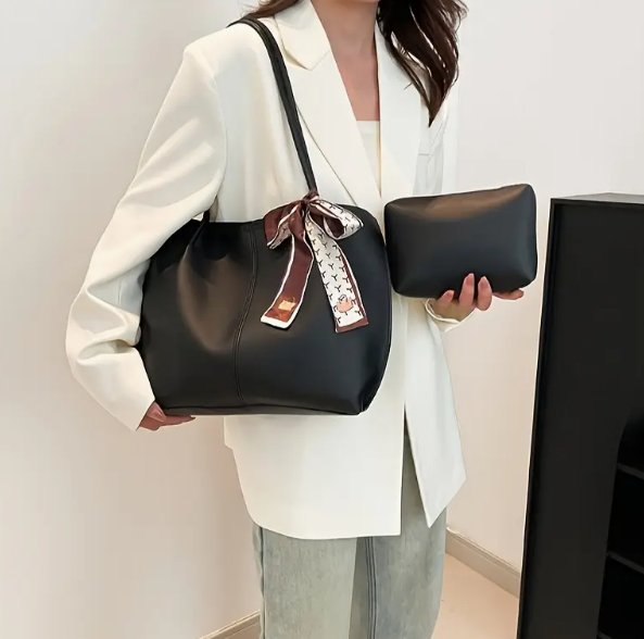 (حقيبة كبيرة + حقيبة داخلية للميك اب (بني ,أسود