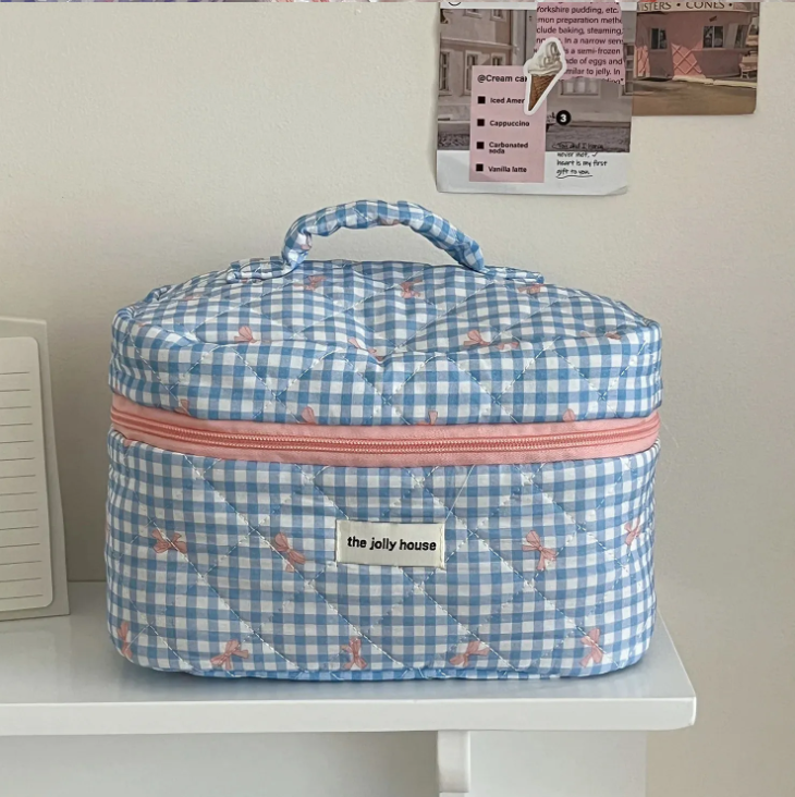 شنتة للميك اب حجم كبير (أصفر ,أزرق, زهري)