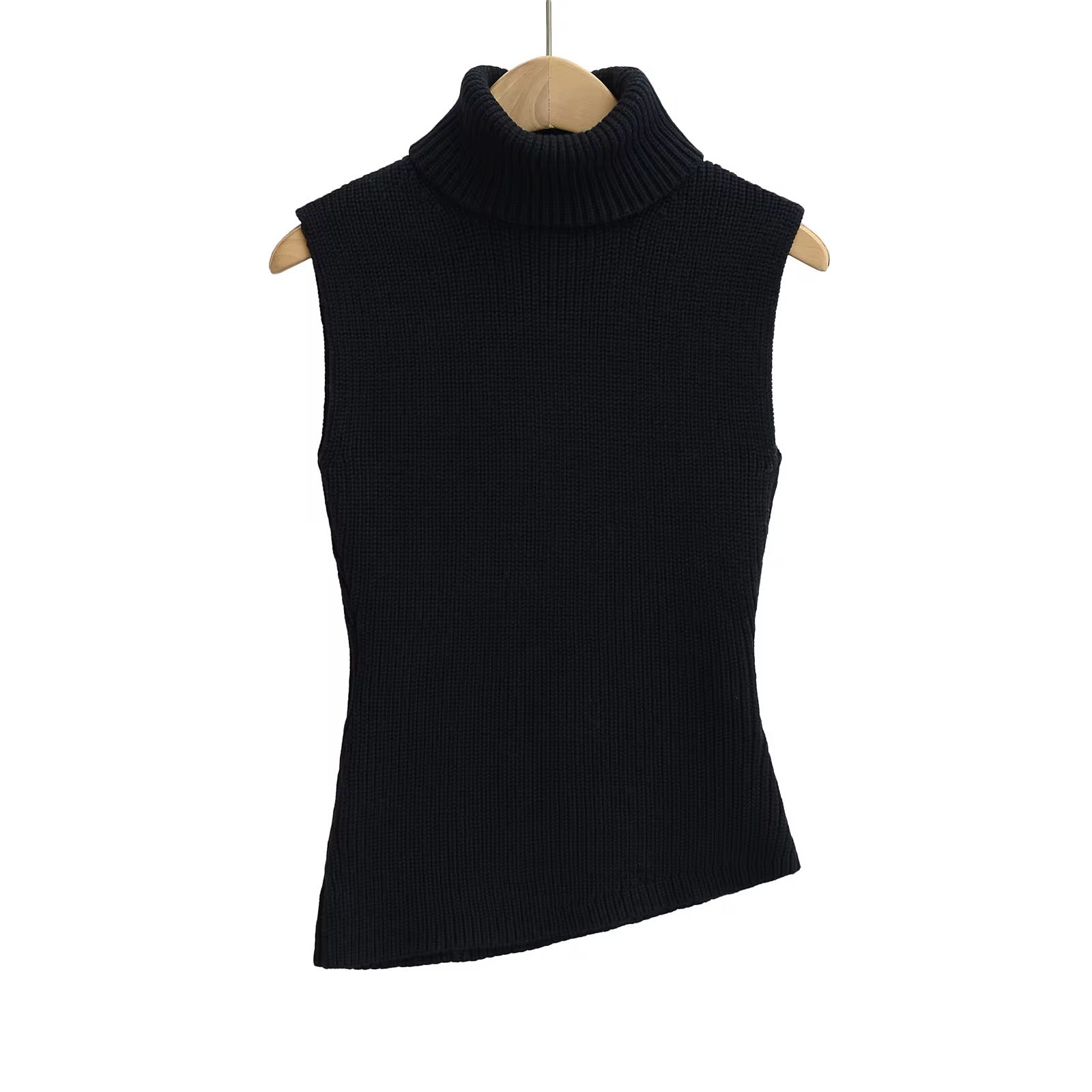 توب شتوي بدون أكمام بياقة عالية