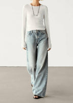 بنطلون جينز عريض