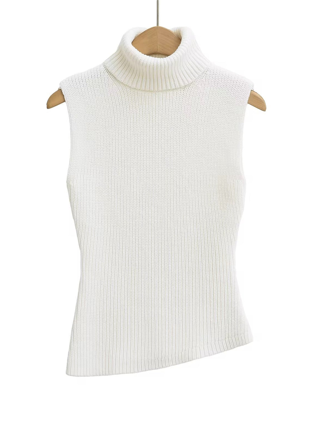 توب صوف بدون أكمام ياقة مرتفعة