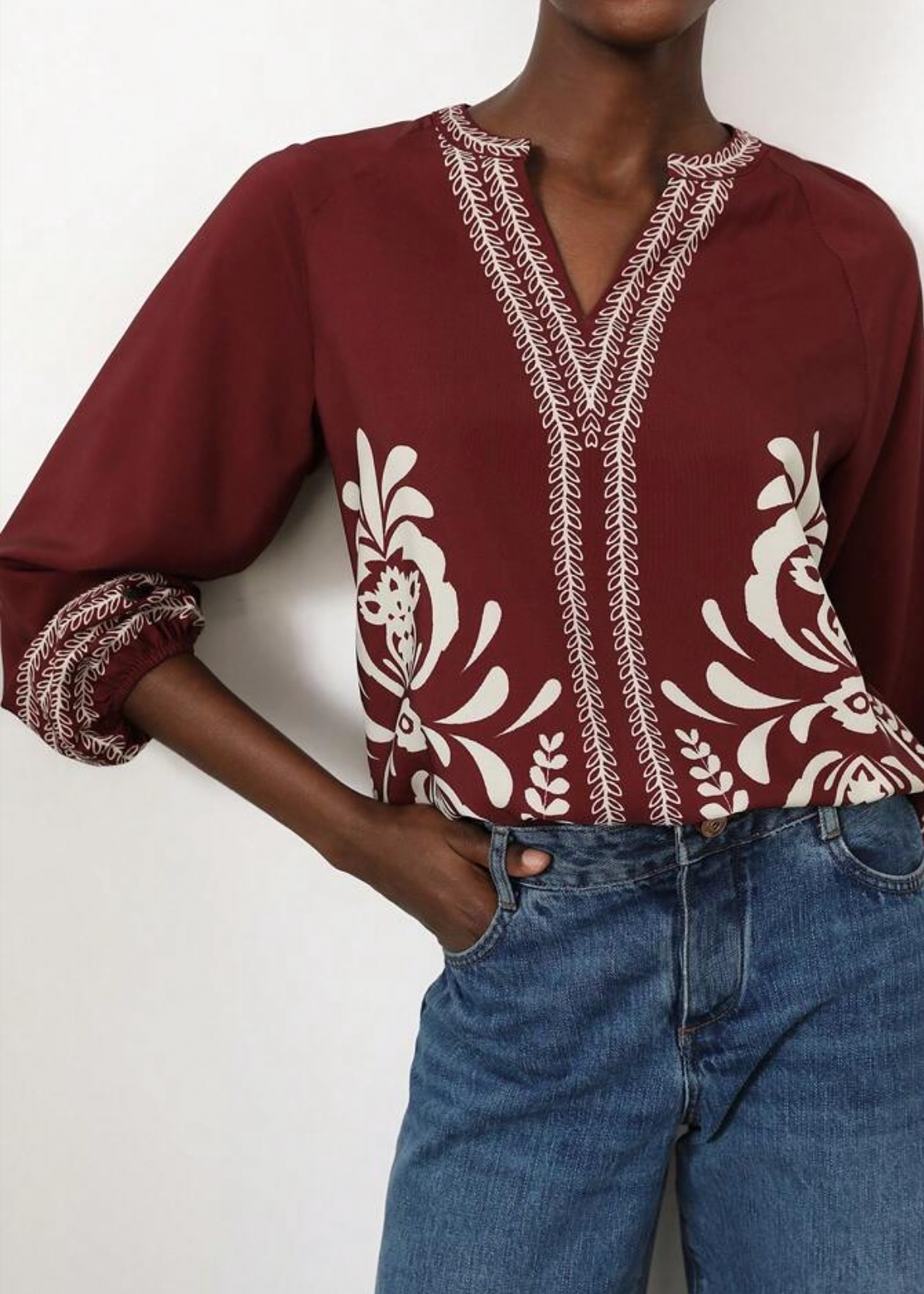 بلوز صيفي برغندي