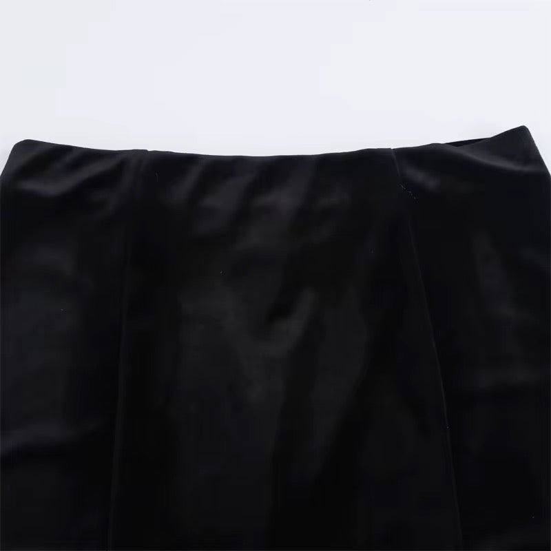 تنورة مخمل كلاسيك أنيقة