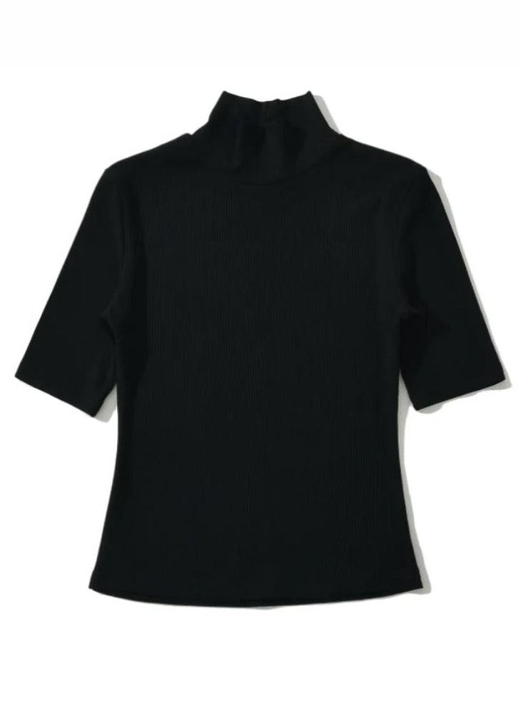 توب خفيفة تحت الملابس